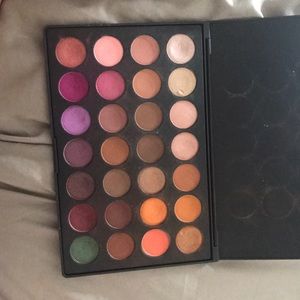 Morphe JC palette